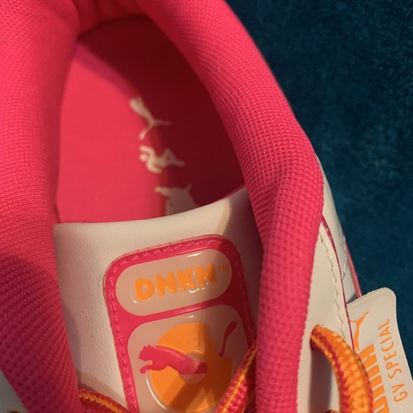 Puma GV Special x Dunkin Doughnut Shoes - Men's Size 11.5  384618-01 - Picture 7 of 9